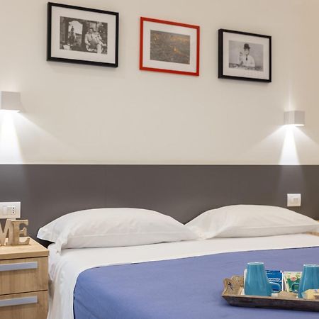 Napoli Squares Suites Екстер'єр фото