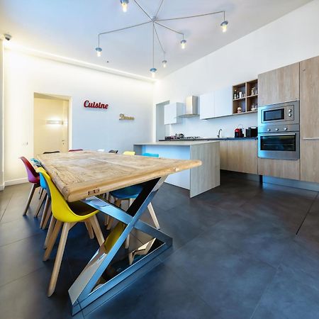 Napoli Squares Suites Екстер'єр фото