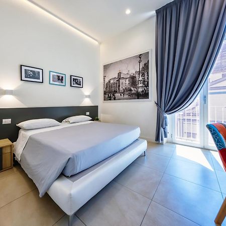 Napoli Squares Suites Екстер'єр фото