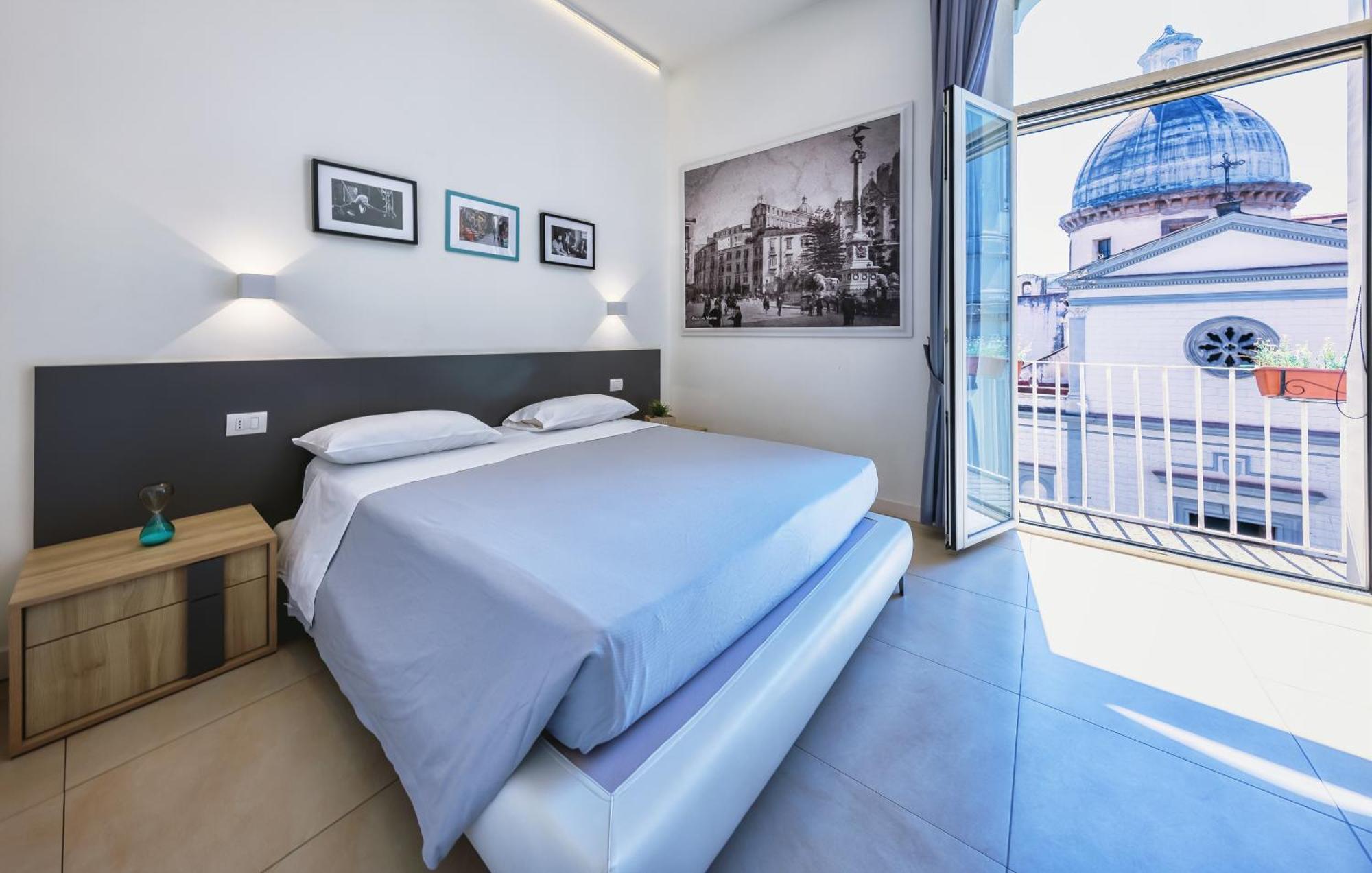 Napoli Squares Suites Екстер'єр фото