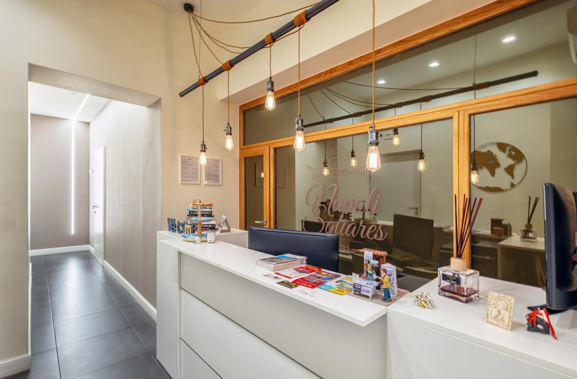 Napoli Squares Suites Екстер'єр фото