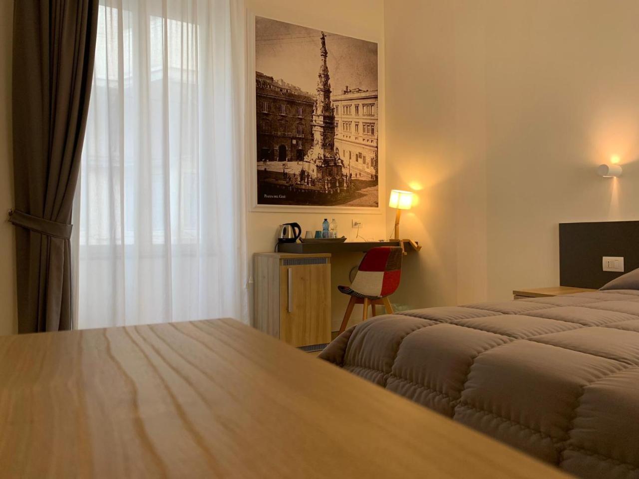 Napoli Squares Suites Екстер'єр фото