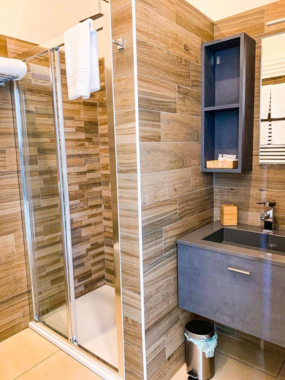 Napoli Squares Suites Екстер'єр фото