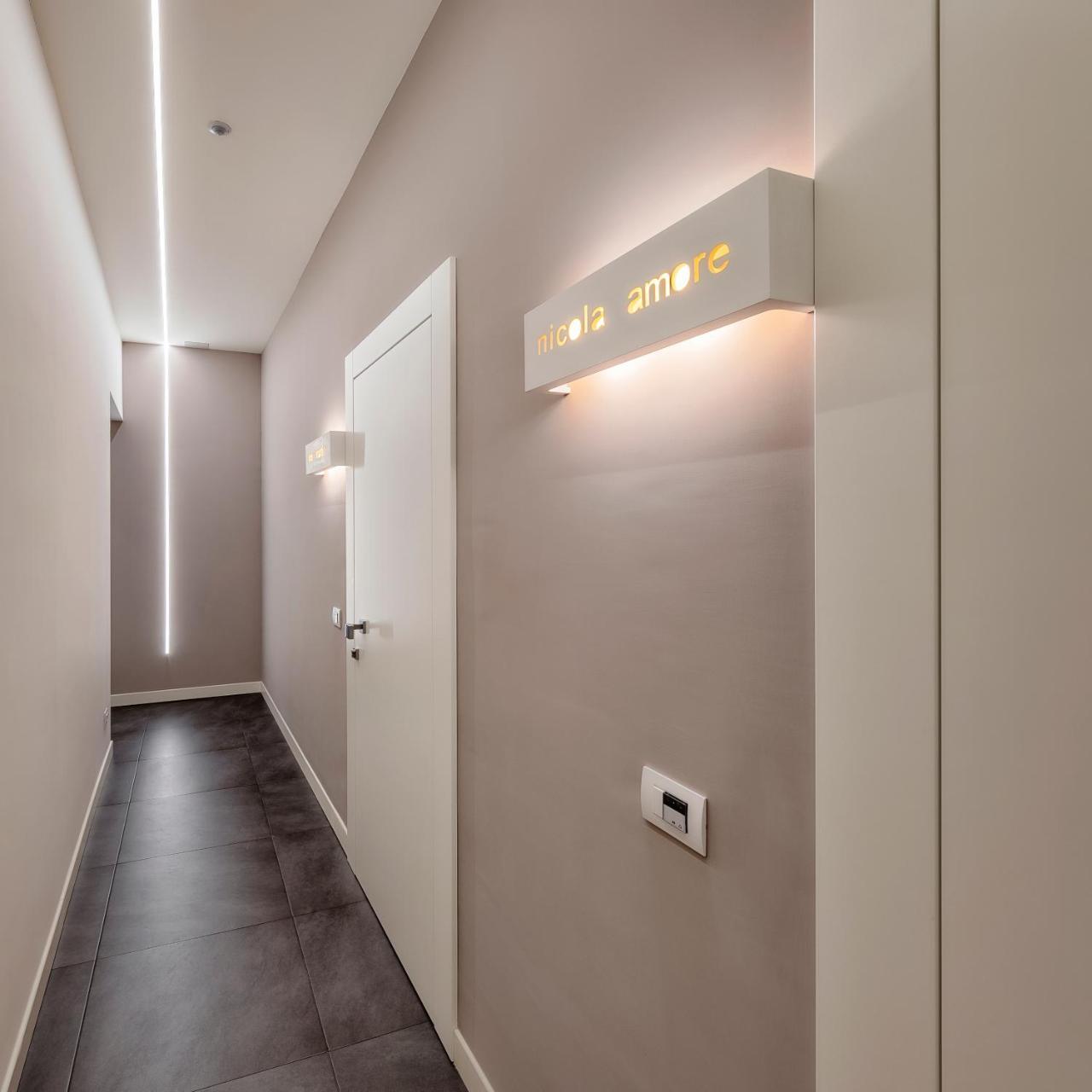 Napoli Squares Suites Екстер'єр фото