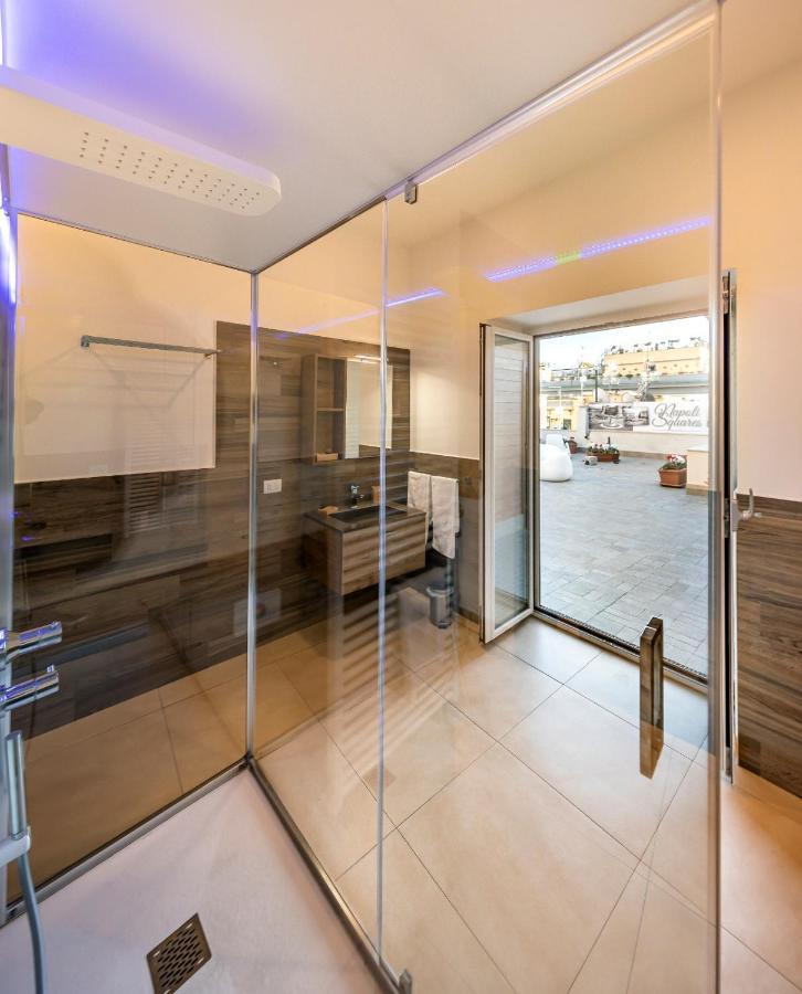 Napoli Squares Suites Екстер'єр фото