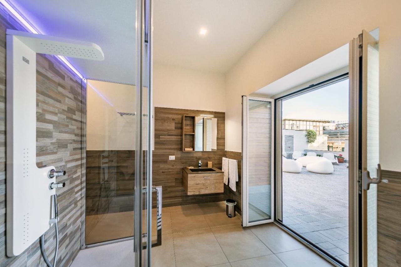 Napoli Squares Suites Екстер'єр фото